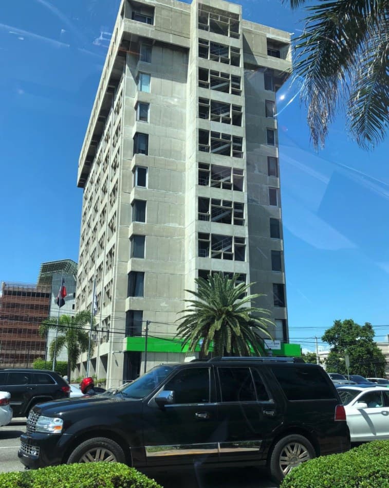 Edificio Bahía (hoy BHD León)
